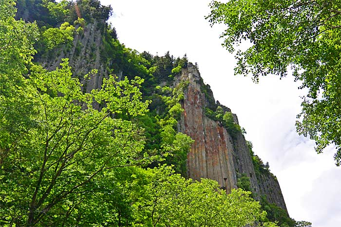 層雲峡大函小函ラフティングツアー