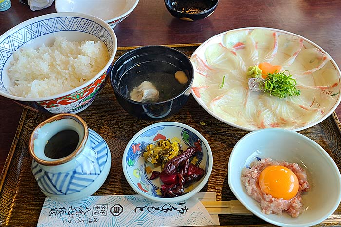 伊豫水軍　鯛丼