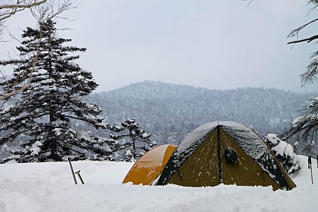 雪中キャンプ