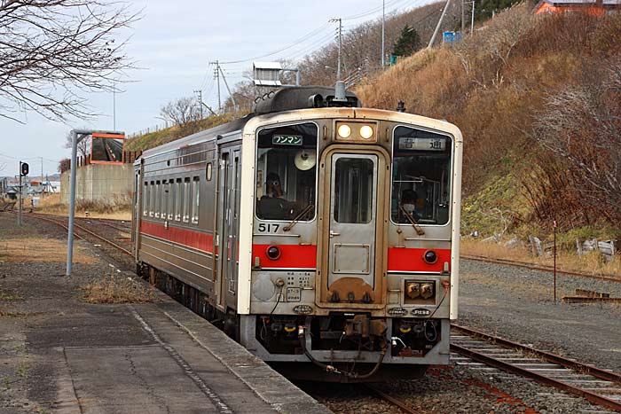 花咲線厚岸駅キハ54形気動車