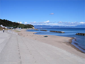 東風泊海岸海水浴適地