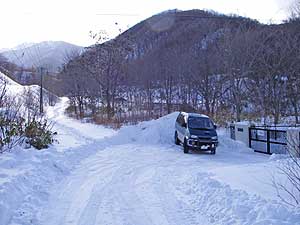 宮町取水場前ゲート