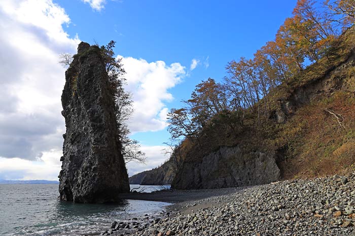 美利加浜の立岩（オアラピヌイ）