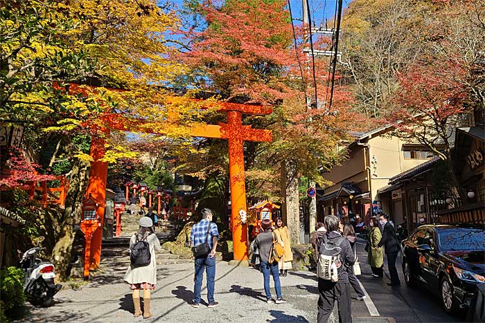 貴船神社